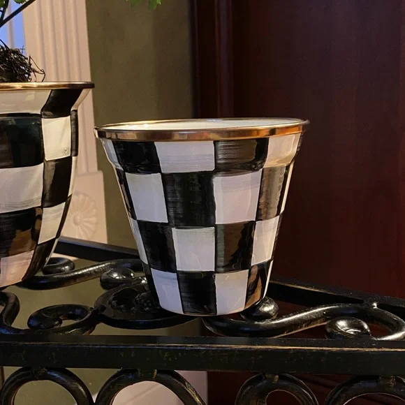 MacKenzie-Childs Courtly Check Enamel Pot - Picture 2 of 4
